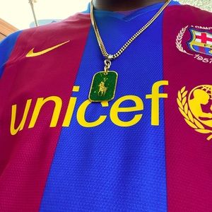 Meet your Posher, Dudley